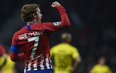 顺发体育热评-罗伯逊和齐米卡斯竞争白热化